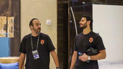 طبيب الأهلي: الشناوي يدخل مرحلة العلاج الطبيعي والشحات يعود للتدريبات الجماعية