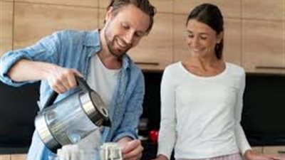 منها ضيق التنفس… تعرّف على أضرار الغلاية الكهربائية (الكاتيل) ومخاطر استخدامها الخاطئ