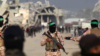 حماس تطالب بالضغط الدولي لوقف خروقات الاحتلال.. وتؤكد التزامها بإنهاء مسار التبادل