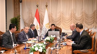 لمناقشة خطط التطوير.. وزير الرياضة يعقد اجتماعًا مع مديري المديريات بجميع المحافظات 