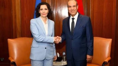 وزير الخارجية يلتقي مع مفوضة الاتحاد الأوروبي لإدارة الأزمات