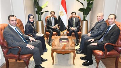 وزير الشباب والرياضة يستقبل سفير دولة قطر لبحث التعاون المشترك