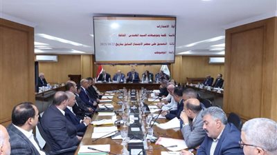 محافظ الجيزة يكلف رؤساء الأحياء بتكثيف حملات الاشغالات ولقاء المواطنين أسبوعيا 