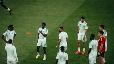 دوري أبطال آسيا.. التعادل السلبي يحسم نتيجة الشوط الأول بين الأهلي السعودي والشارقة