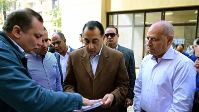 مدبولي يتفقد «روضة السيدة 2» ويعلن قرب تسكين 386 أسرة بالمشروع الجديد
