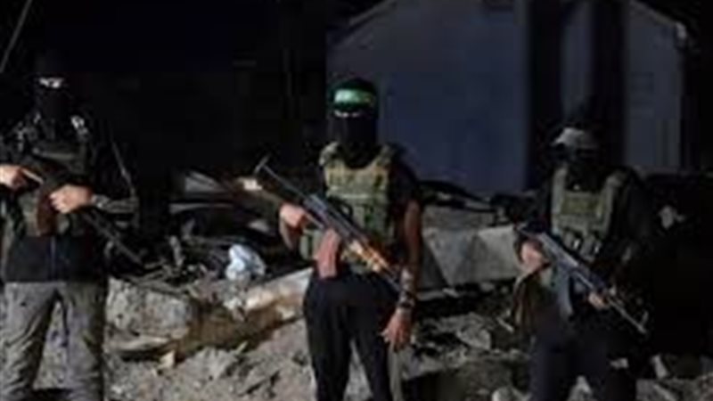 المسلحين العالقين