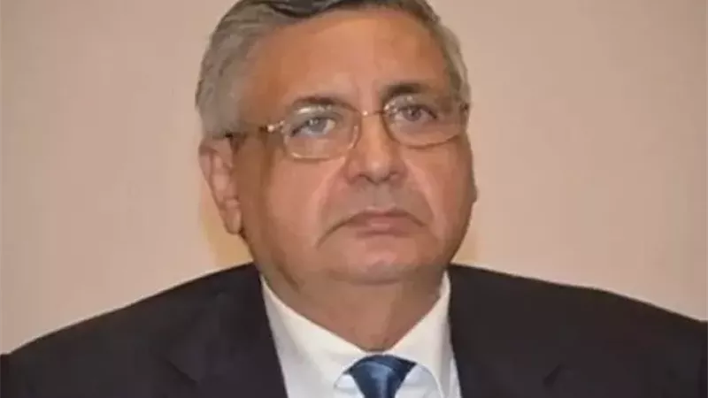 عوض تاج الدين