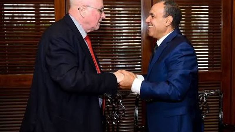 وزيؤ الخارجية والبروفيسور