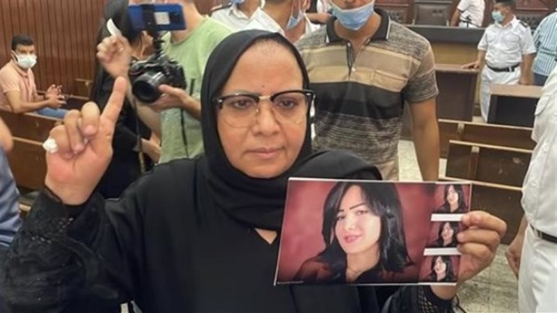 والدة شيماء جلال