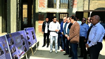 مدبولي يتفقد مشروعات إعادة إحياء القاهرة التاريخية