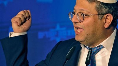 بن غفير يزور كتيبة جنين ويأمر بترقية قائدها بعد إعـ ـدام فلسطينيين