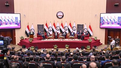 نقيب الأطباء يشارك بحلقة نقاشية حول تنظيم المسؤولية الطبية وسلامة المريض