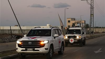 بالاشتراك مع الصليب الأحمر.. كتائب القسام تبدأ معاينة موقع جثة أسير إسرائيلي