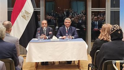 وزير الخارجية من برلين: دعم المصريين بالخارج أولوية وطنية وتطوير الخدمات القنصلية مستمر