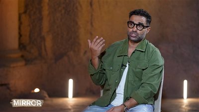 أحمد فهمي يرد على شائعات ارتباطه بأسماء جلال: هو أنا أطول