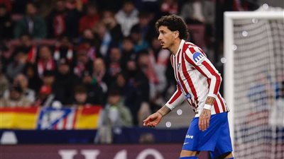 «الفاريز» يقود هجوم أتليتكو مدريد أمام برشلونة في الدوري الإسباني 