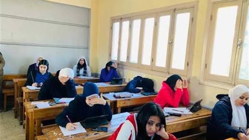 طلاب المدارس 