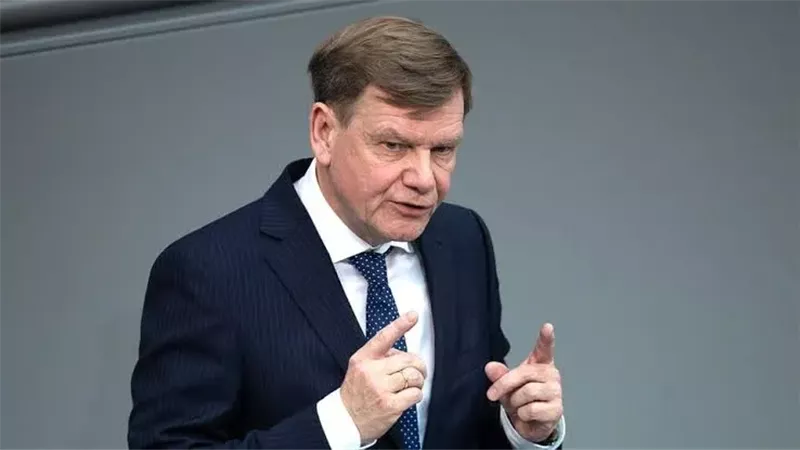  وزير الخارجية الألماني