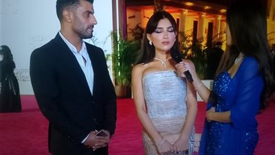 نجوم الفن والعالم يضيئون افتتاح مهرجان البحر الأحمر السينمائي بدورته الخامسة