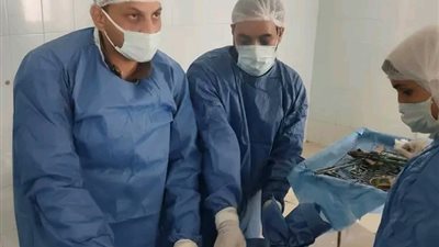 أول جراحة عظام لتثبيت كسر بمسامير نخاعية داخل مستشفى المنشاه المركزي 