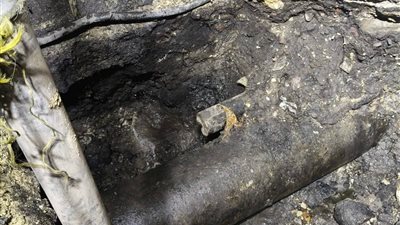 استياء أهالي العمرانية من كسر مفاجئ لمأسورة بقطر 1000م