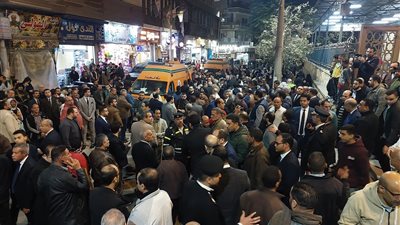 تشييع مهيب لقضاة ديروط الـ4 من أمام نادي القضاة لمسجد الفولي بالمنيا 