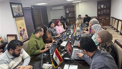 غرفة عمليات تنسيقية شباب الأحزاب تتابع التصويت في الدوائر الملغاة بانتخابات النواب