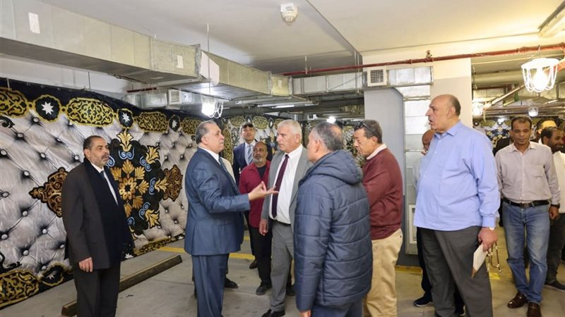 تفقد نقيب المحامين