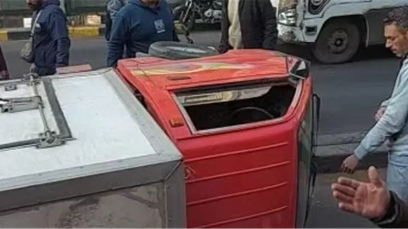 حادث تصادم على كوبري