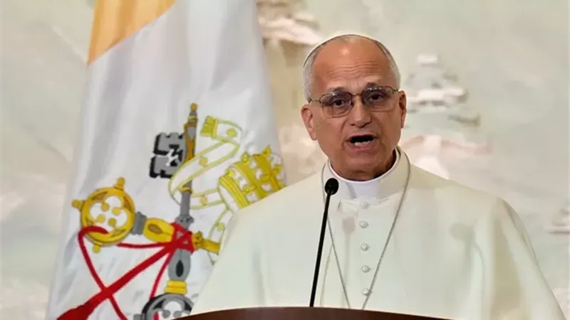 البابا ليو الرابع