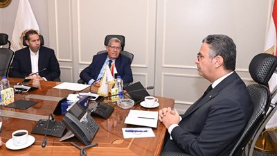 التموين تبحث تعزيز الشراكة مع القطاع الخاص لدعم الصناعات الوطنية