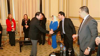 نائب محافظ سوهاج يشارك في إطلاق منصة 