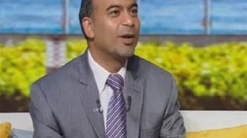 الدكتور أحمد عامر