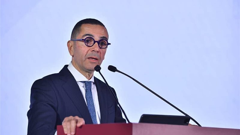 وزير الاستثمار والتجارة