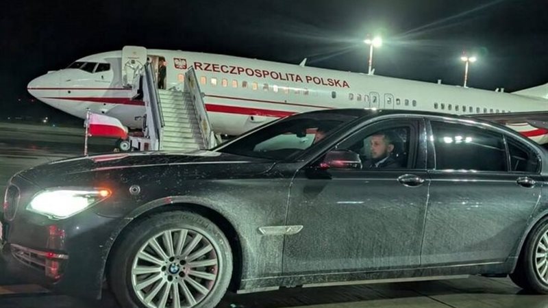 السيارة التي استقبلت