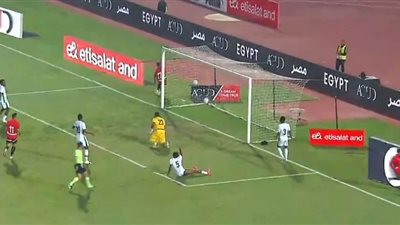 التعادل الإيجابي يحسم الشوط الأول في ودية مصر ونيجيريا