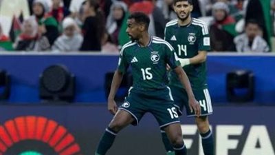 بسبب الأمطار..تأجيل الشوط الثاني من مباراة السعودية والإمارات