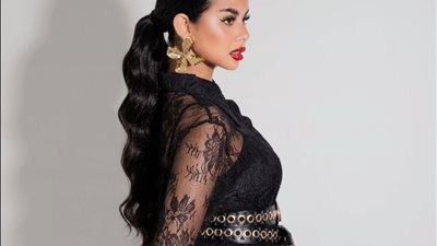 بإطالة جذابة.. منة عرفة تخطف الأنظار في أحدث ظهور