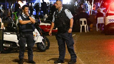 سيدني تطفئ أنوار بوندي.. إلغاء احتفالات رأس السنة حدادا على ضحايا الهجوم