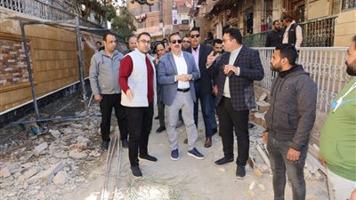 محافظ المنوفية يتفقد أعمال الرصف النهائية بطريق طنبدي - شبين الكوم 