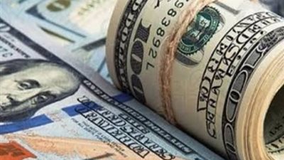 تراجع أسعار الدولار أمام الجنيه اليوم الإثنين.. الأخضر في النازل