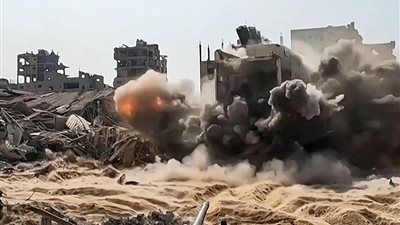 غارات إسرائيلية على قطاع غزة وانتشال 6 فلسطينيين بينهم أطفال من الأنقاض