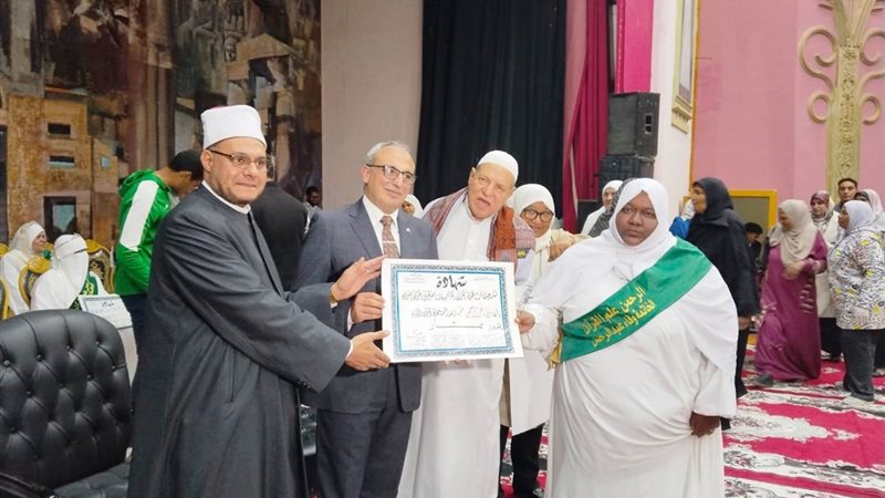 تكريم حفظة القرآن