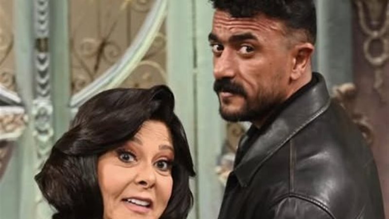 احمد العوضي مع صاحبة