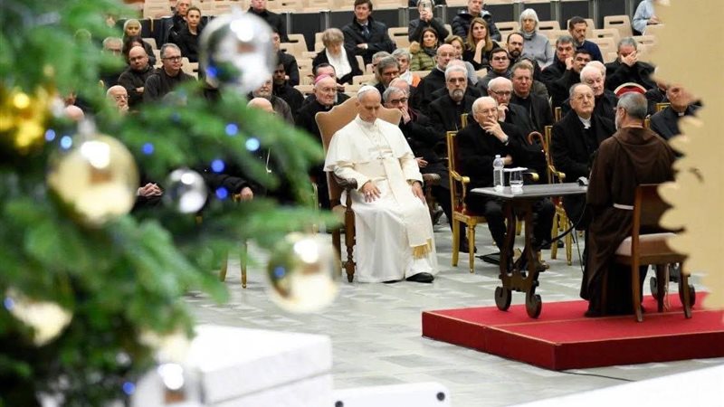 البابا لاون يشهد