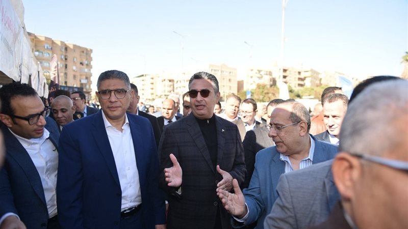 وزير التموين 