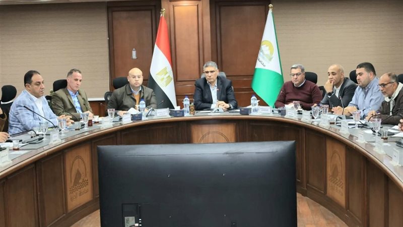 لقاء موسع لإعادة