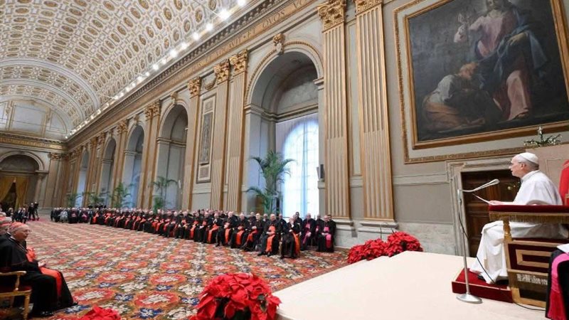 البابا الكنيسة الرومانية