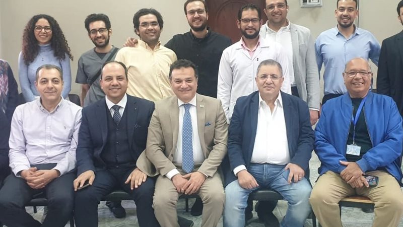 الفريق الطبي