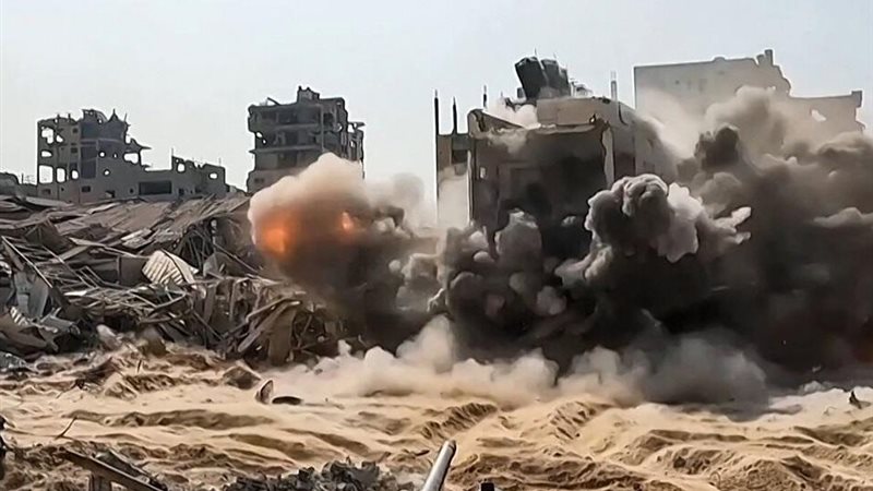 قصف اسرائيلي على